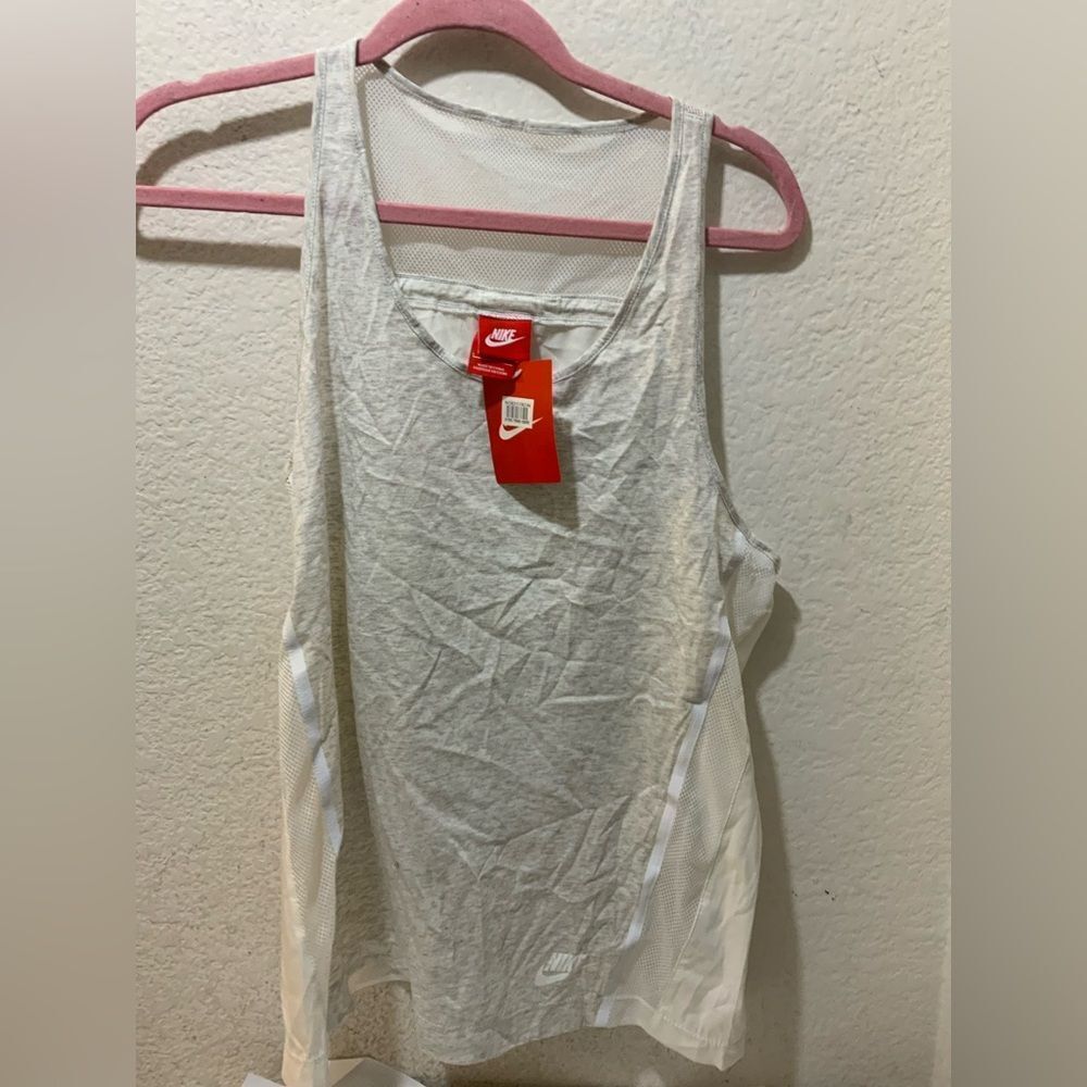 Nike Gray White Athletic Tank Top Mesh Sides Back Drawstring Woman’s Size L NEW